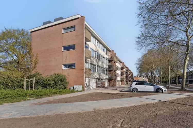 Appartement Rosmalen 3 kamers 3 balkons