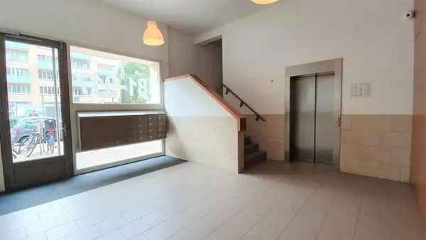 Modern Appartement 100m2 2 slaapkamers Balkon Lift