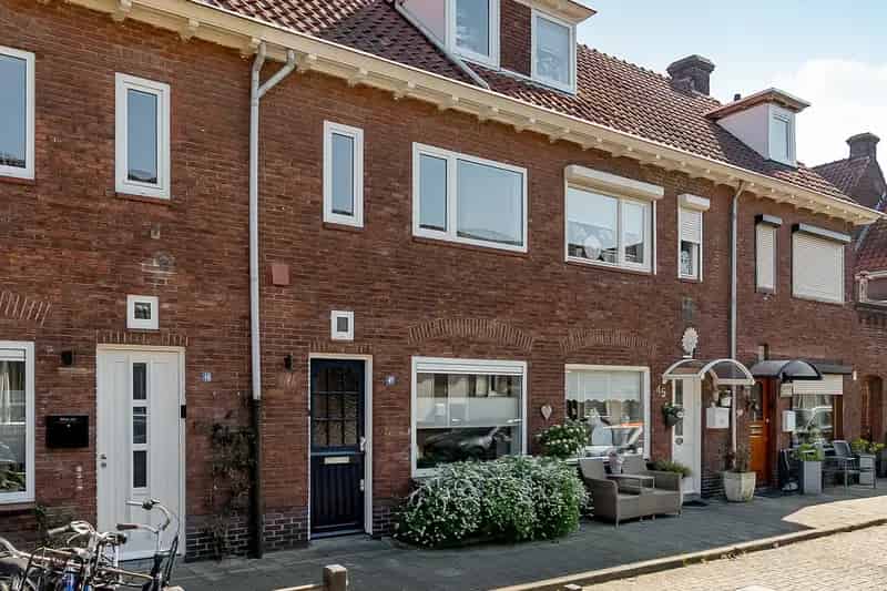 Jaren 30 Tussenwoning Den Bosch - Instapklaar & Gezellig