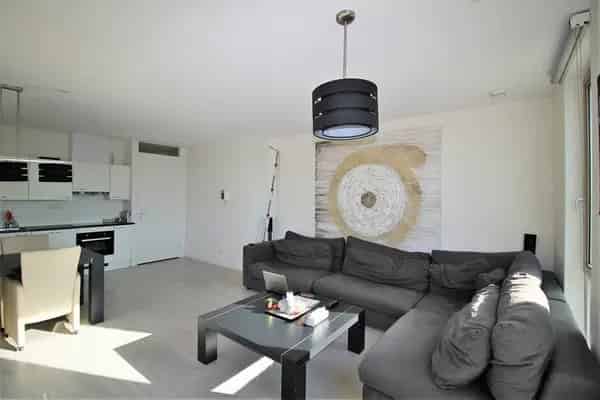 Te Huur: 2 Slaapkamer Appartement Amsterdam West Nabij Osdorpplein