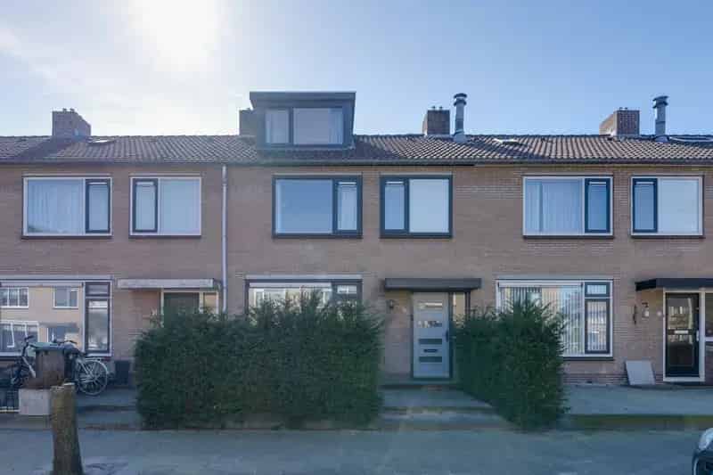 Ruime eengezinswoning te koop in Purmerend