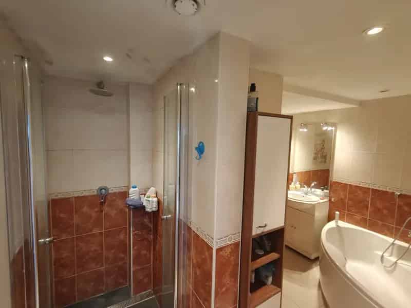 Gezellig huisgenootje gezocht appartement 7e verdieping