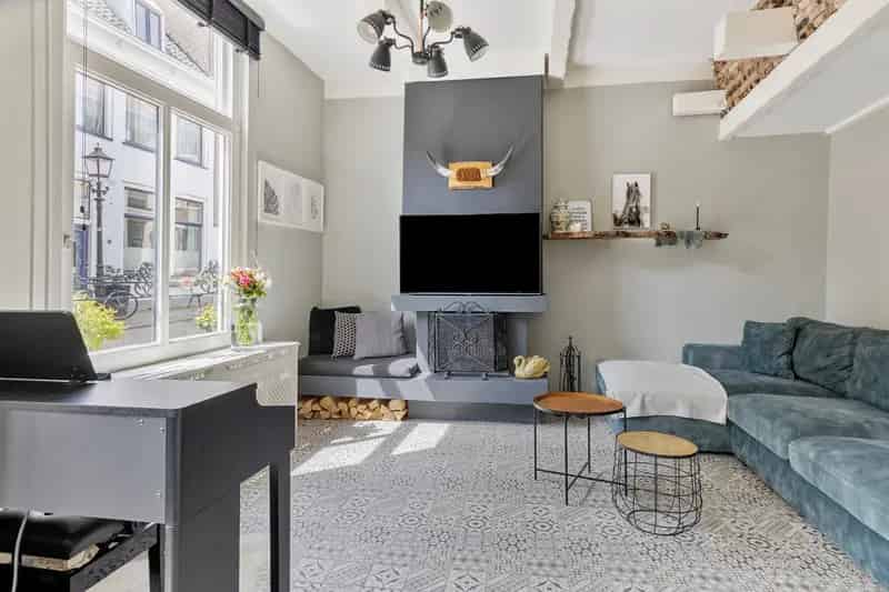 Schiedam Centrum: Sfeervolle Eindwoning 50m² 2 Slaapkamers Gerenoveerd
