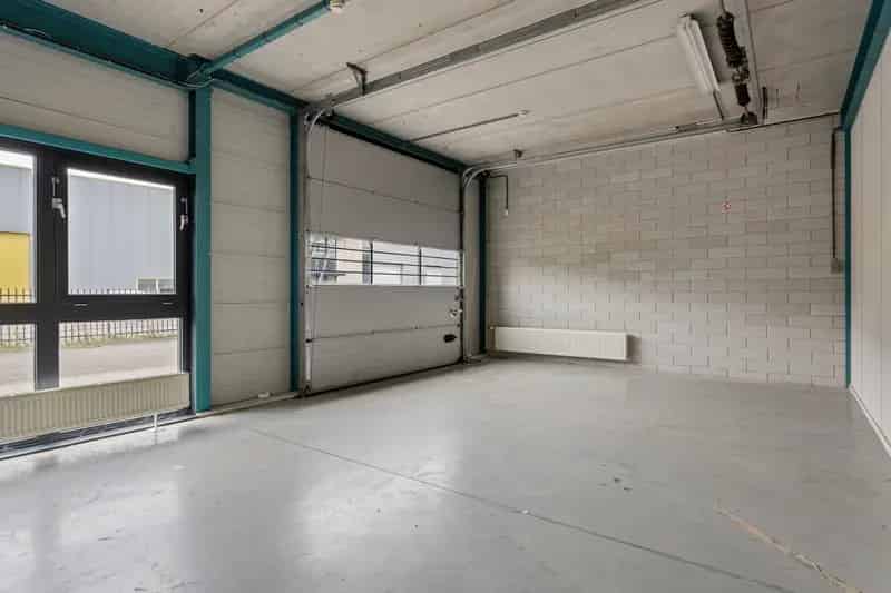 Bedrijfshal te Huur Oud Gastel 110m2 Bedrijventerrein Korenweide