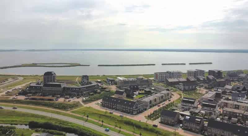 Moderne Middenwoning Zeewolde 2023 Strand Uitzicht 4 slaapkamers