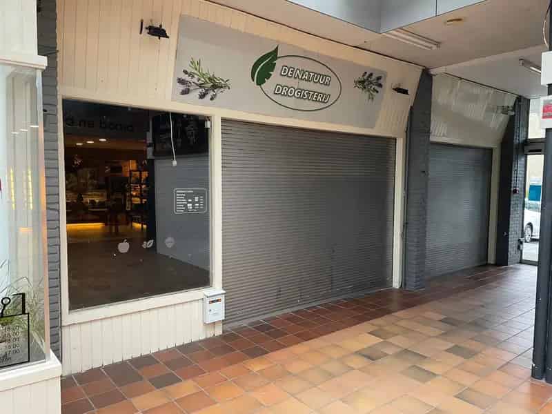 Winkel te koop Hilversum 130m2 De Heigalerij