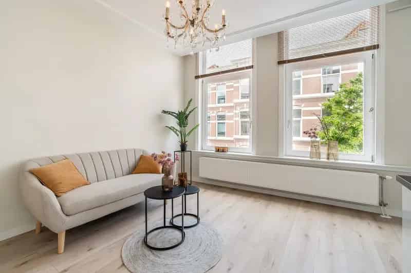 2-kamer appartement Regentessekwartier Eigen Grond