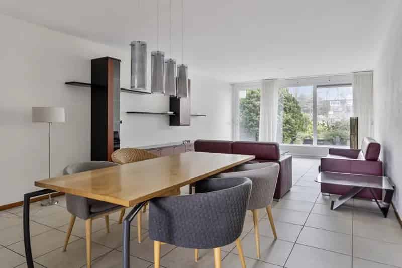 3 Kamer Benedenwoning s Gravenland Grote Terras