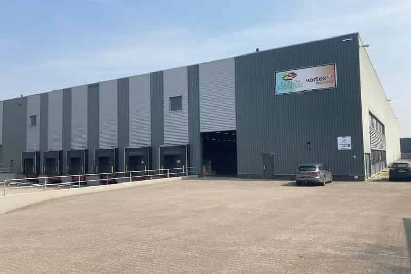 Bedrijfshal 15000m2 te huur Venray