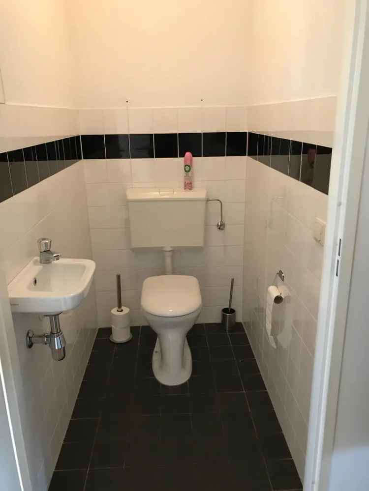 Appartement Spoorlaan 12: Centrum Nabij, Lift, Rolstoeltoegankelijk