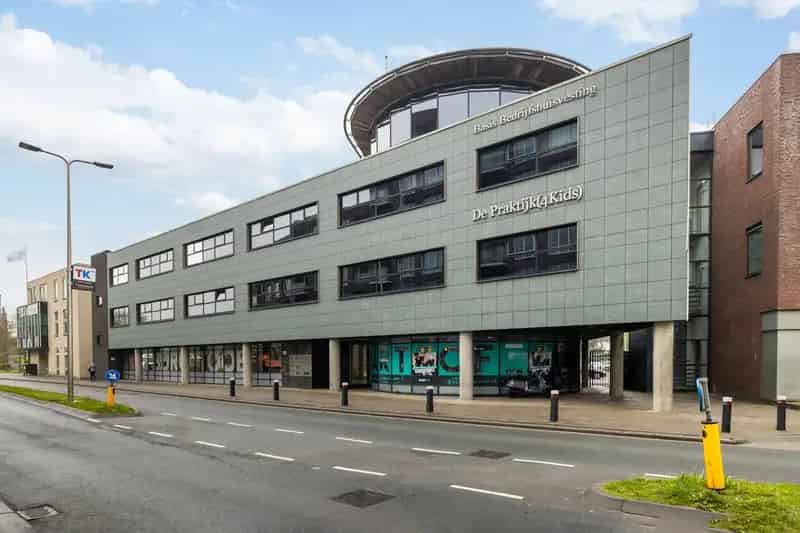 Kantoorruimte te huur Alphen aan den Rijn 565m2