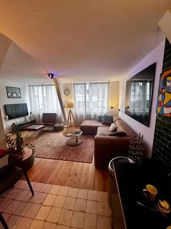 Ruim 3 Kamer Appartement Amsterdam Centrum