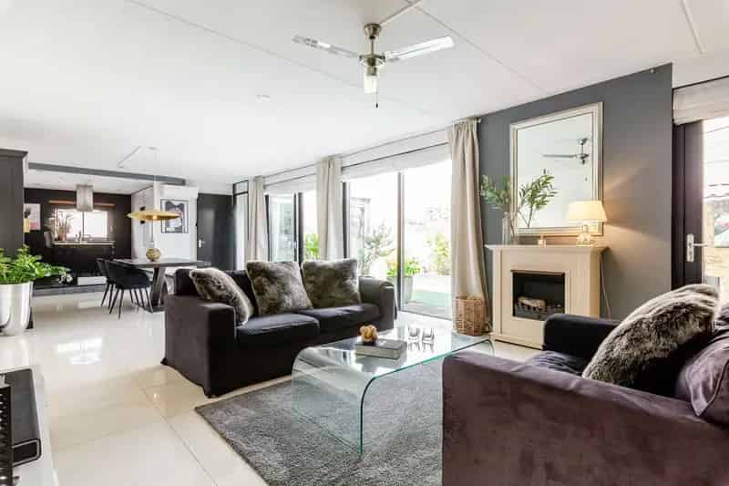 Bungalow te koop Almere Braceletstraat