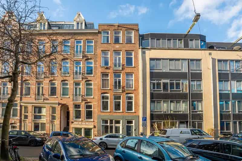 Appartement te koop De Pijp 50m2 2 slaapkamers