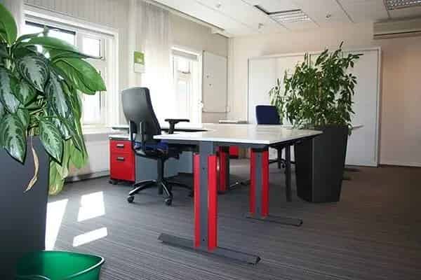 Kantoorruimte Sneek: 30-80m2, parkeren, receptie