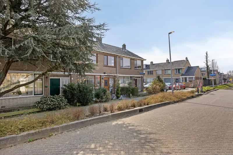 5 Slaapkamers Familiewoning Jacuzzi Zuidtuin Lage Land
