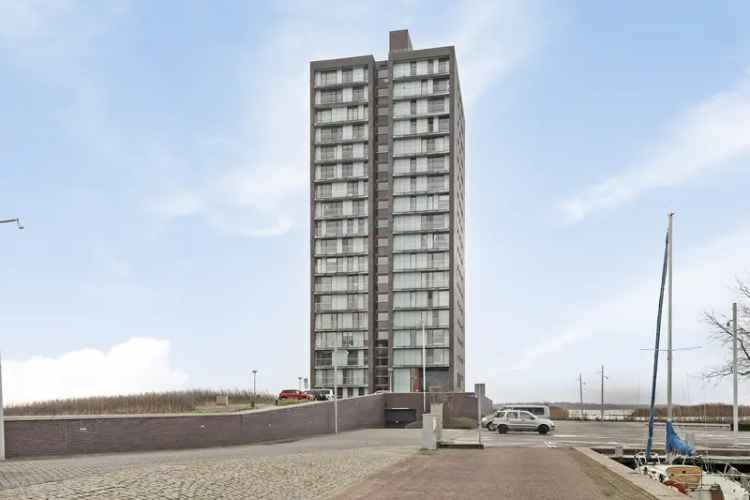Royaal Hoekappartement met Panoramisch Uitzicht Gooimeer
