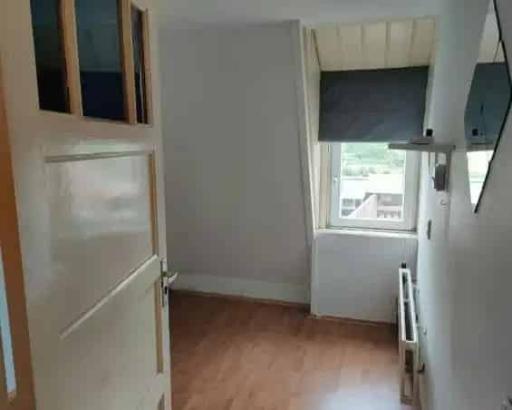 Kamer te Huur Enschede: Gezellig Huis met Grote Tuin