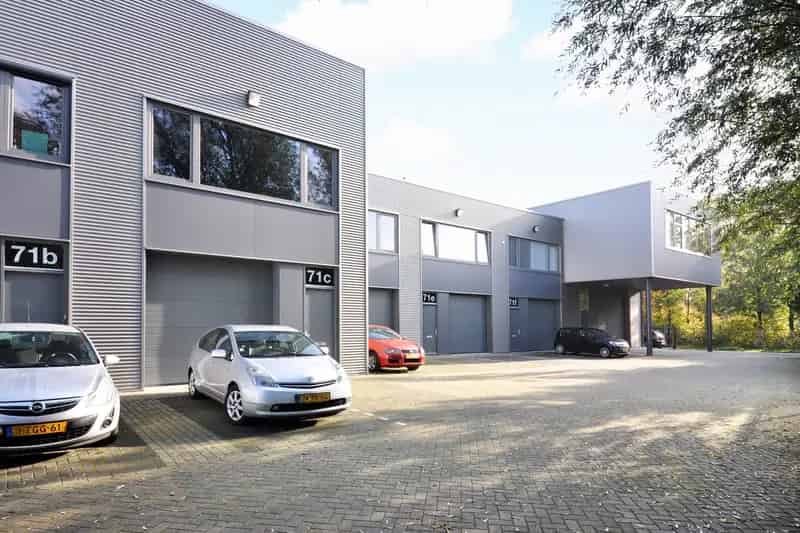 Bedrijfshal te Huur Den Haag Henricushof
