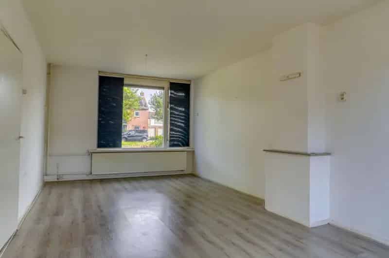Gezinswoning te koop Wijk en Aalburg
