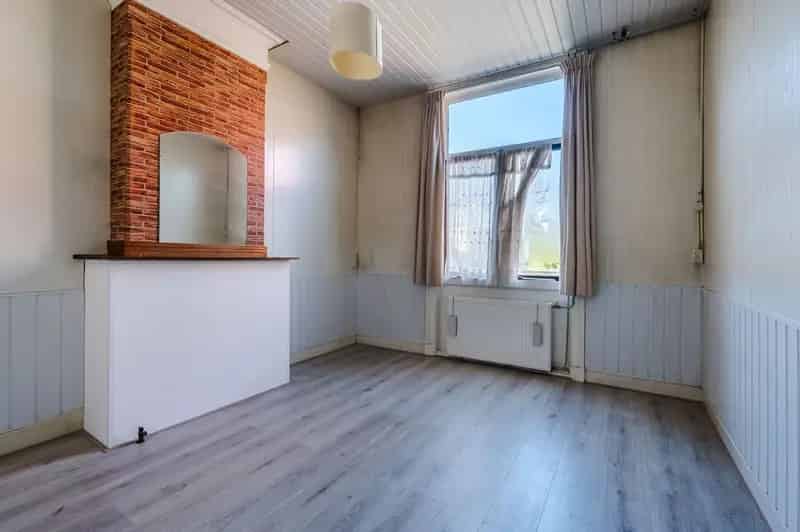 Ruime Bovenwoning Haarlem Leidsebuurt 104m² Te Moderniseren