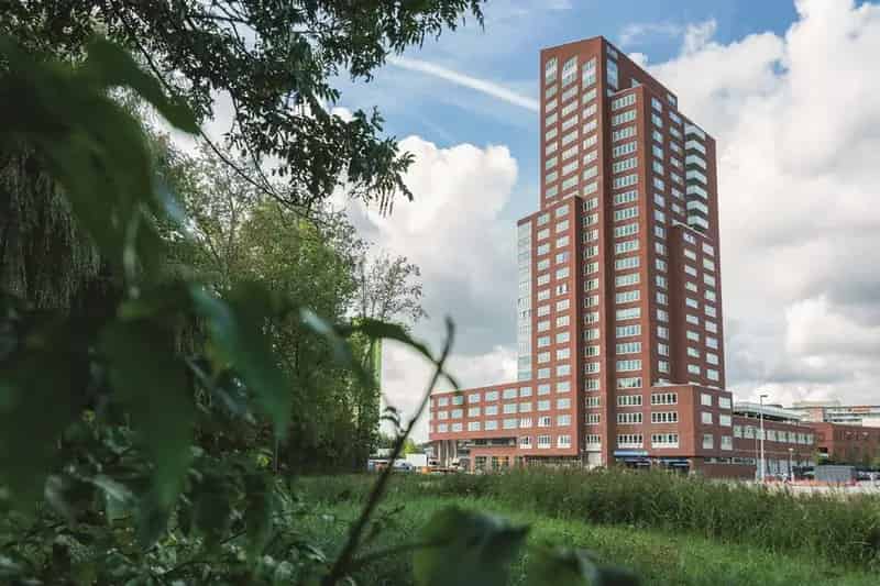 Parkeerplaats IJsselmonde Rotterdam - Veilig Overdekt of Niet-Overdekt