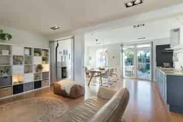 Te Huur 4 Kamer Tussenwoning Oud Beijerland