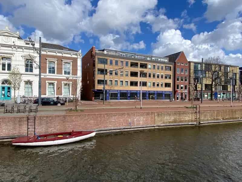 Huren woning: Reageer via Funda of Pararius