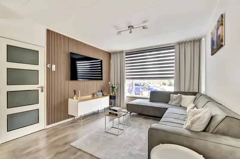 Ruime 5-kamer woning Zalmplaat Rotterdam