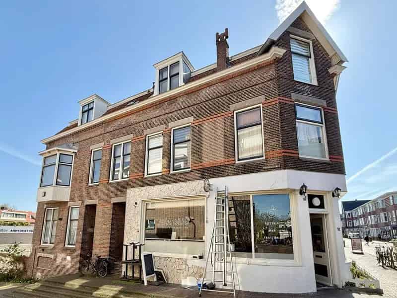 Belegging Zaandam: 2 Verhuurde Bovenwoningen in Stadscentrum