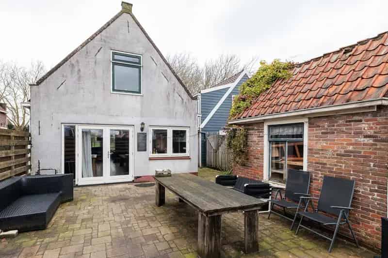 Huis te koop: Burgemeester Versteeghsingel 37 1135 VW Edam | Funda