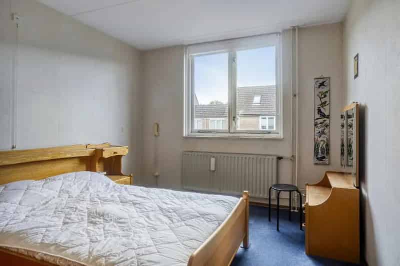 Ruime Tussenwoning in Roosendaal 3 slaapkamers Tuin