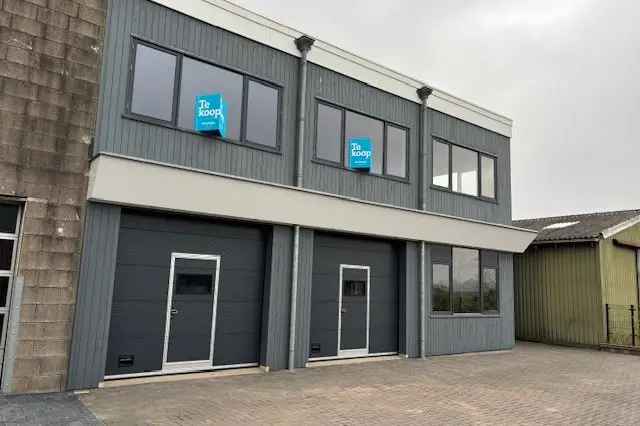 Bedrijfshal Westzaan | Zoek bedrijfshallen te koop: J.J. Allanstraat 172-A 1551 RR Westzaan [funda in business]