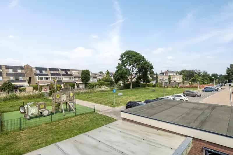5 Kamer Een gezinswoning Capelle West Garage Carport Tuin