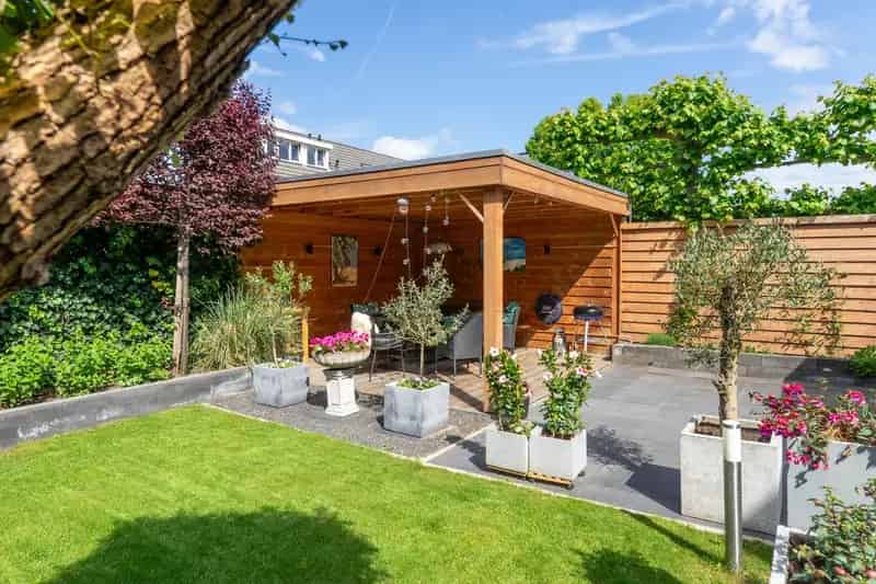 5 Slaapkamers Tweekapper Klein Rome Luxe Keuken 2 Badkamers