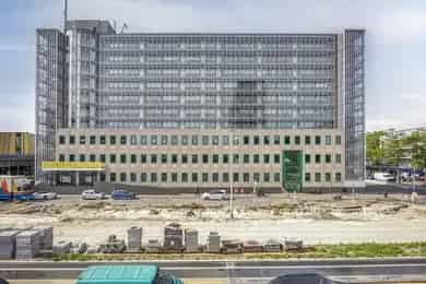 572 m2 Kantoorruimte te Huur Rotterdam Zuidplein
