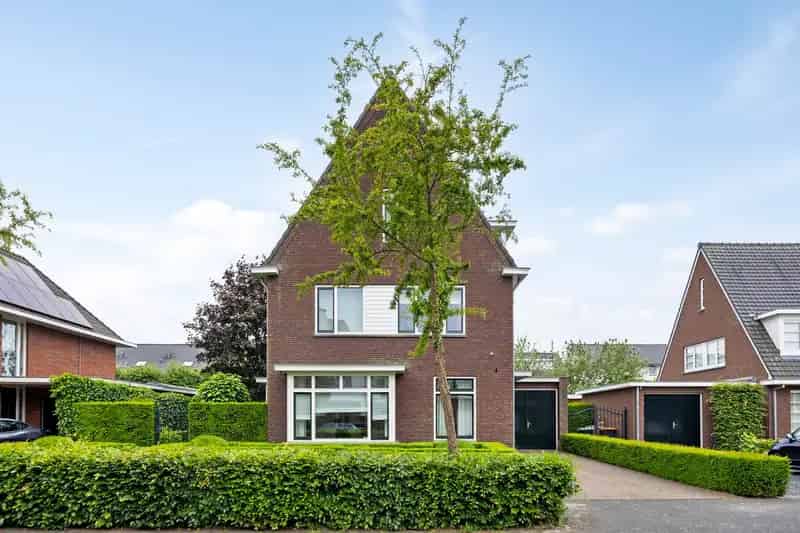 Luxe Villa 5 Slaapkamers Jaren 30 Stijl Grote Tuin Energielabel A