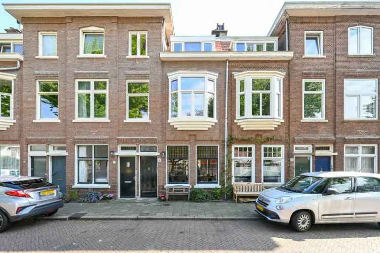 Sfeervol 4-kamer appartement Den Haag Bomenbuurt