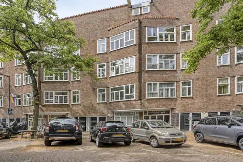 2-kamer appartement De Baarsjes te moderniseren