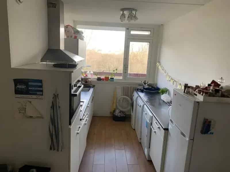  tijdelijke kamer Diemen - gemeubileerd, studentenhuis