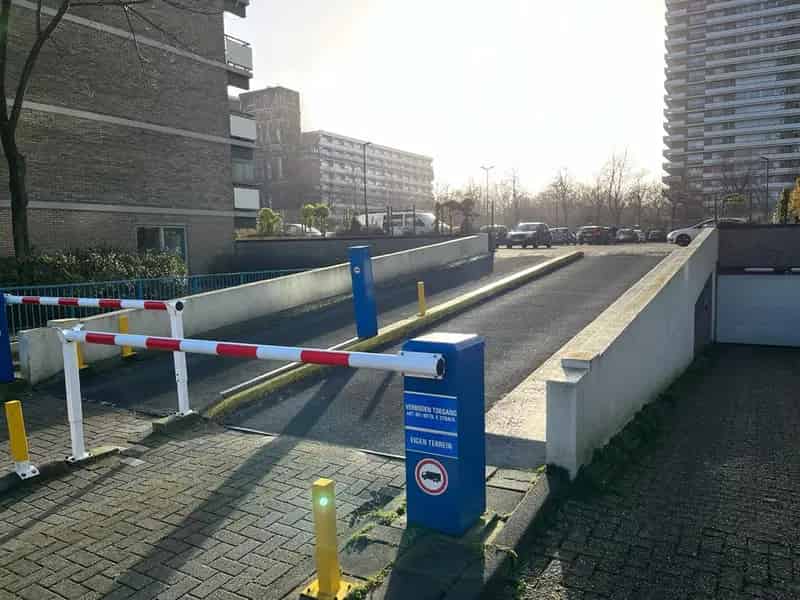 Parkeerplaats te Koop Rijswijk Steenvoordelaan