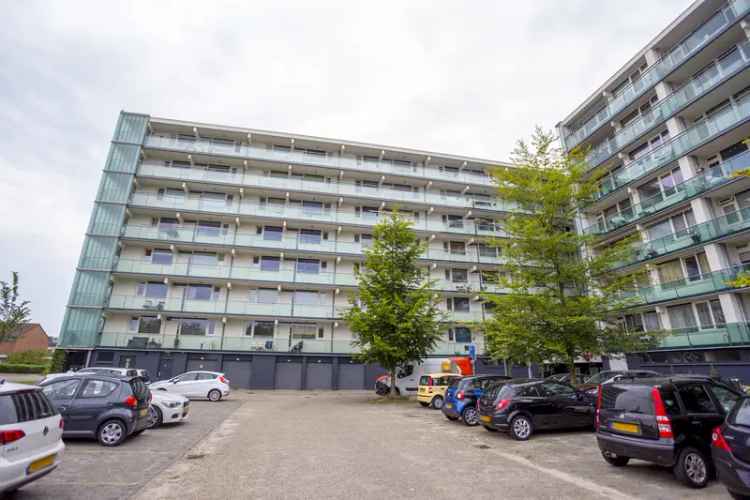 Ruim Appartement nabij Winkelcentrum en Park in Groene Buurt