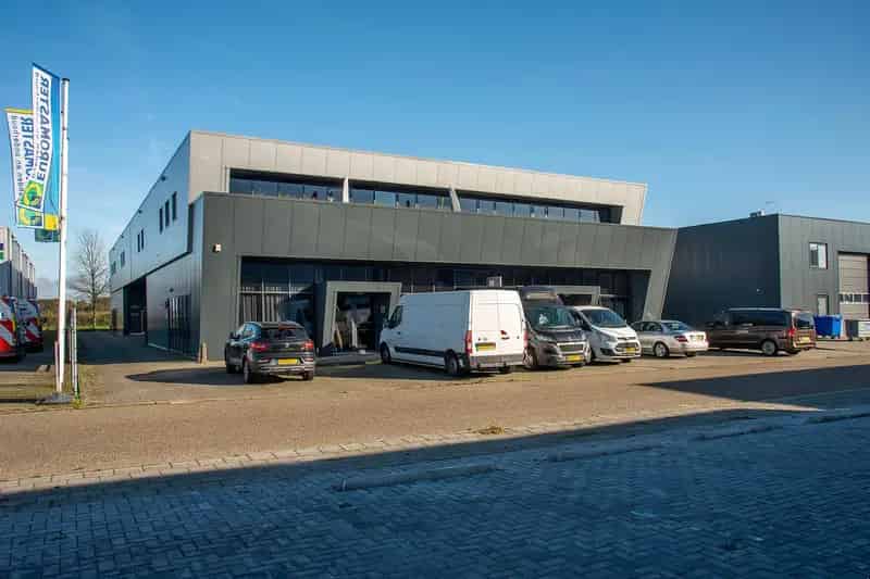 Bedrijfshal te Huur Almelo 485m2 Turfkade