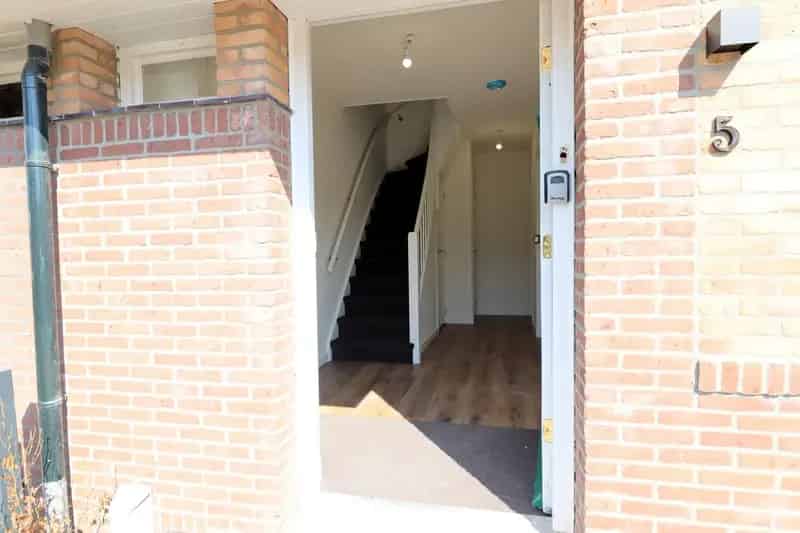 Gerenoveerde woning Aalsmeer nabij Westeinderplassen