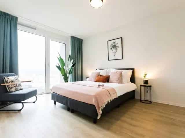 Appartement Amsterdam Zuidoost: 2 slaapkamers, 2 badkamers