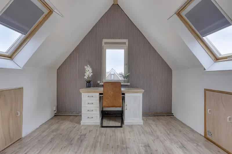 Huis Te Koop , 112, Emmastraat, Rozenburg, Zuid-Holland