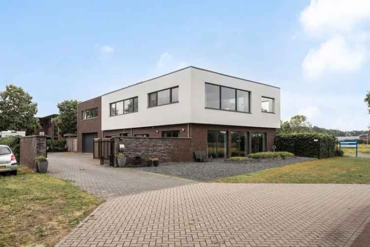 Kantoor Velp (NB) | Zoek kantoren te koop: Steegschenhofscheweg 12-12A 5363 SR Velp (NB) [funda in business]