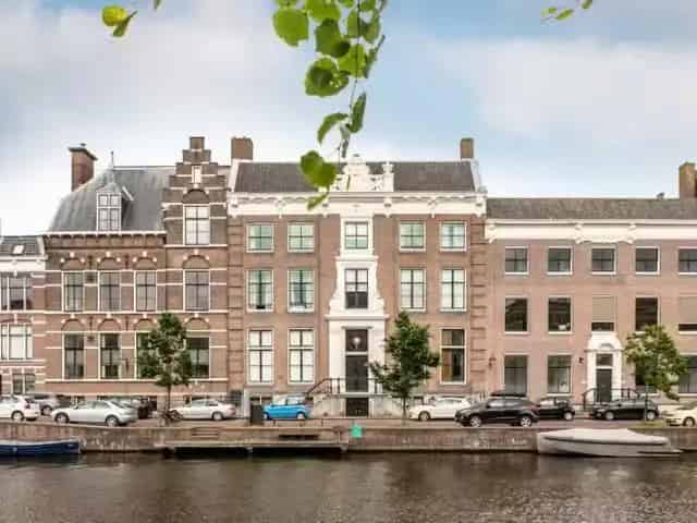 Luxe Grachtenappartement Haarlem - Rijksmonument - 118m²