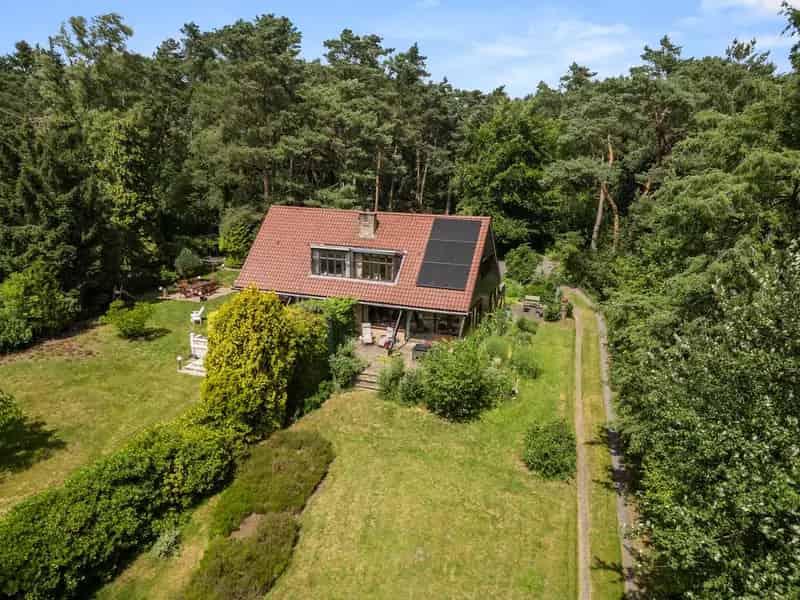 Half Vrijstaand Huis Bennekom Grote Tuin 4 slaapkamers