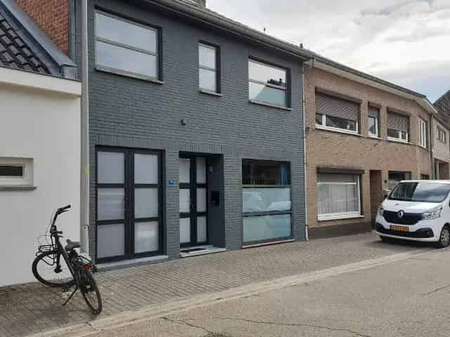 Gemeubileerde Studentenwoning Smeermaas Nabij Maastricht